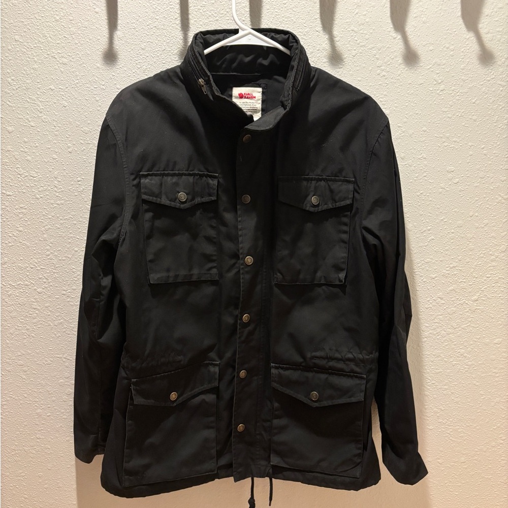 Fjallraven Men's Black Räven Jacket